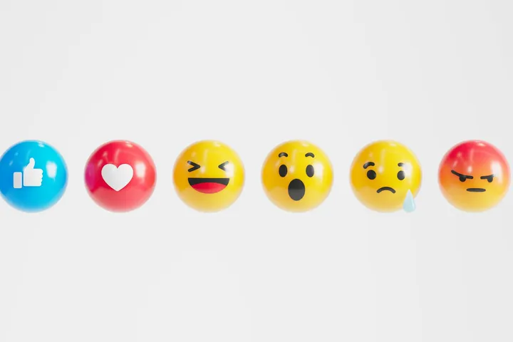 Feedback vs Compliments